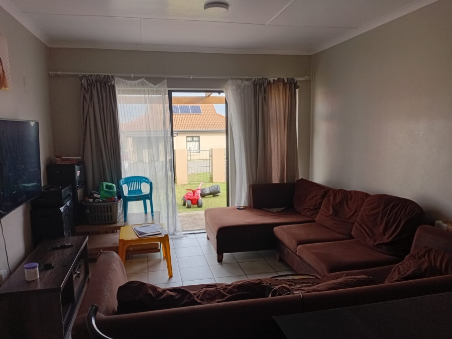To Let 2 Bedroom Property for Rent in Kidds Beach Eastern Cape